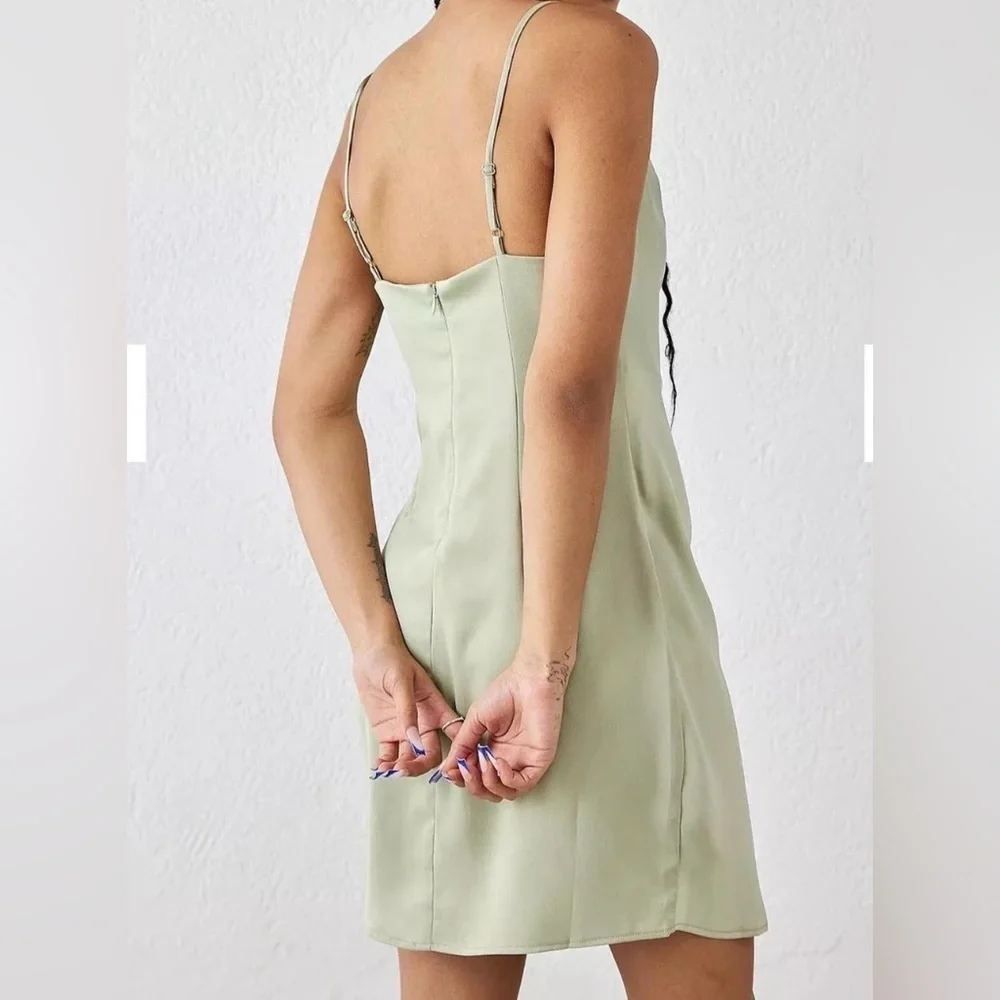 Urban outfitters Mallory Cowl Neck Slip Dress SZ M NWT